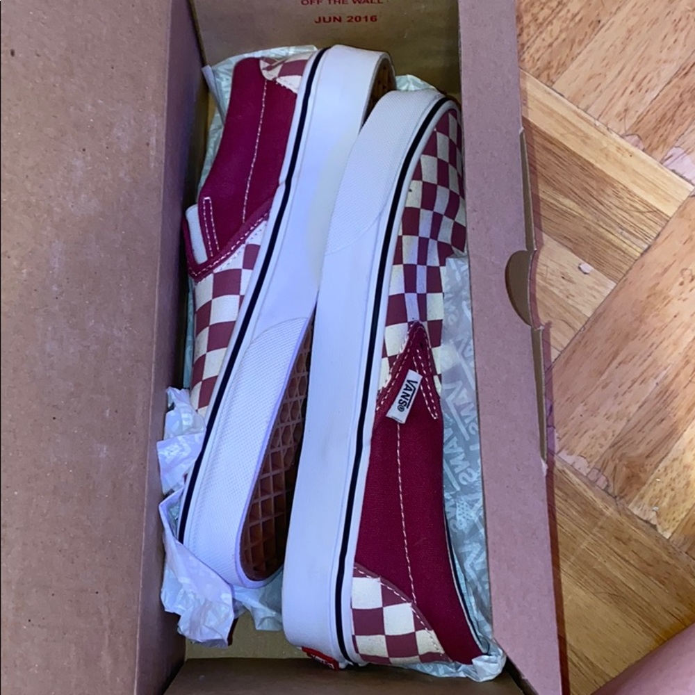 VANS CHECKERBOARD SLIP ON